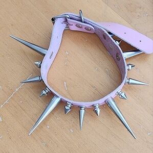 Stud collar